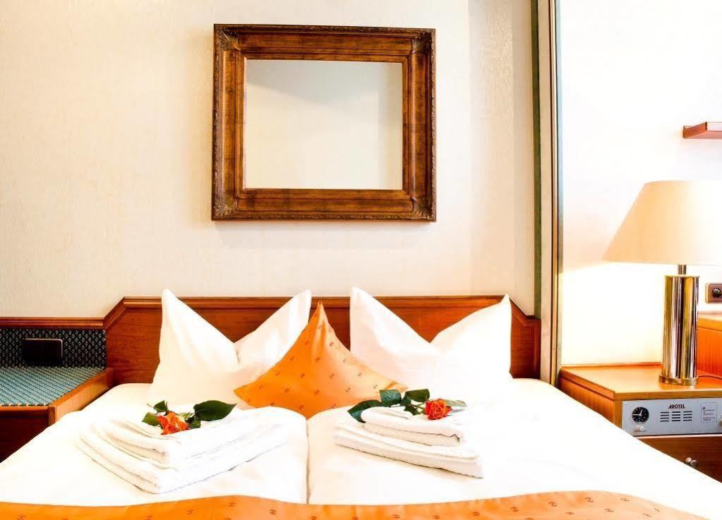 Arotel Best Living Nuernberg Экстерьер фото