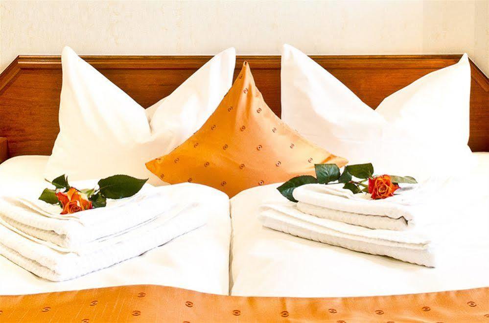 Arotel Best Living Nuernberg Экстерьер фото