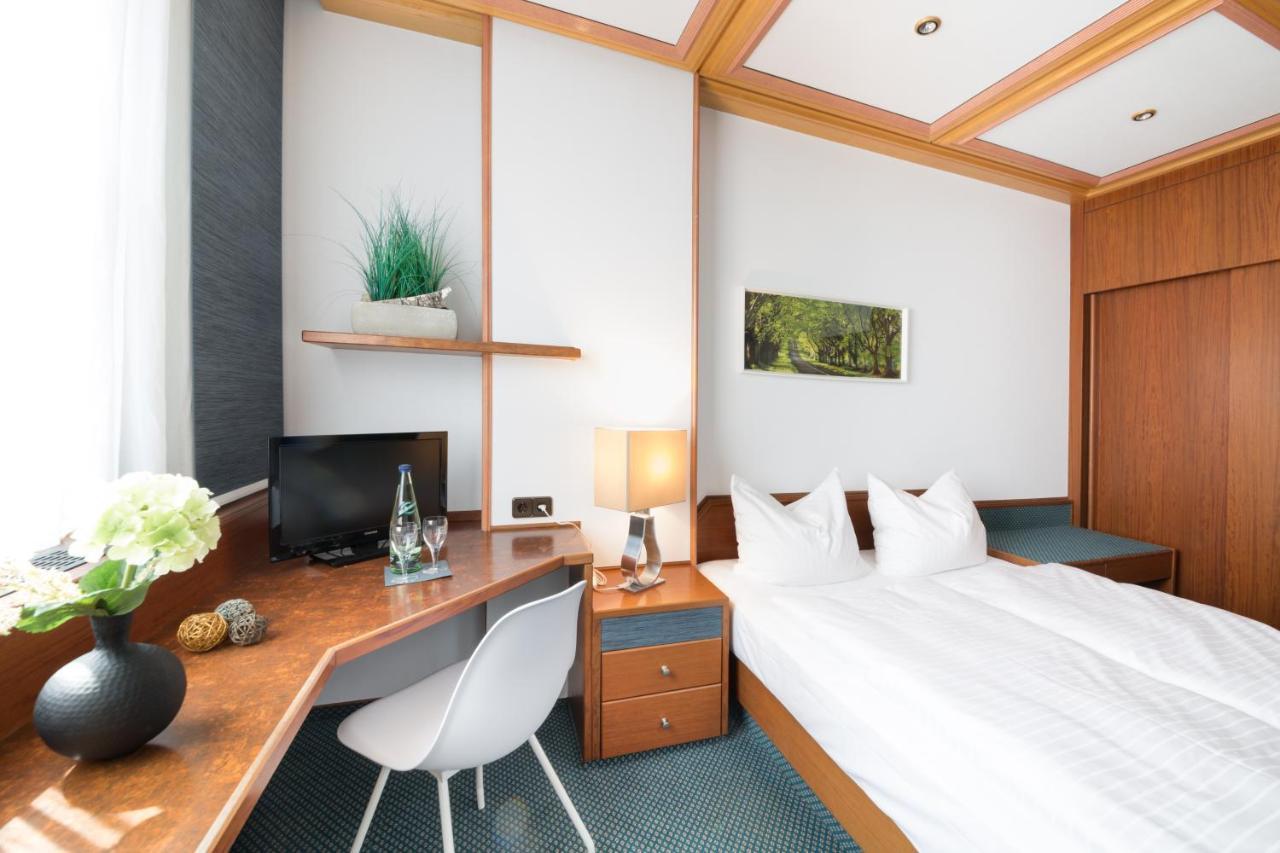 Arotel Best Living Nuernberg Экстерьер фото